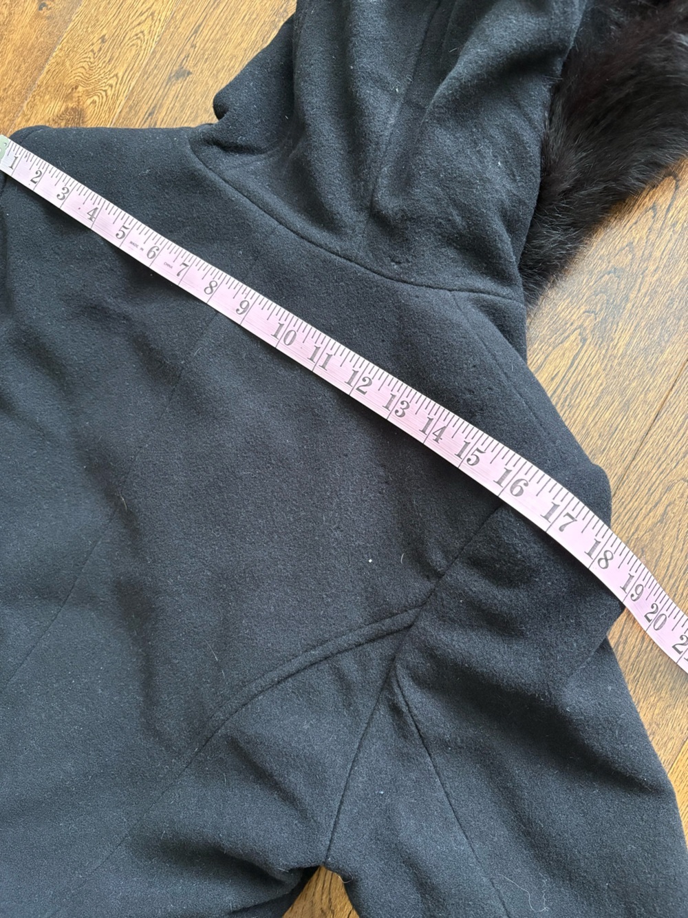 Sachi Black Hooded Wool/ Cashmere Blend Women's Coat with Real Fur Trim Size Med - Picture 10 of 10